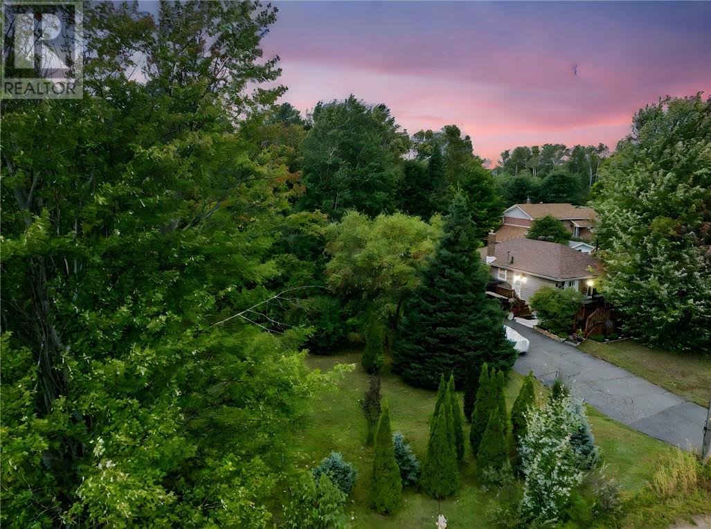 2947 Henri St, Sudbury, ON P3G 1C2