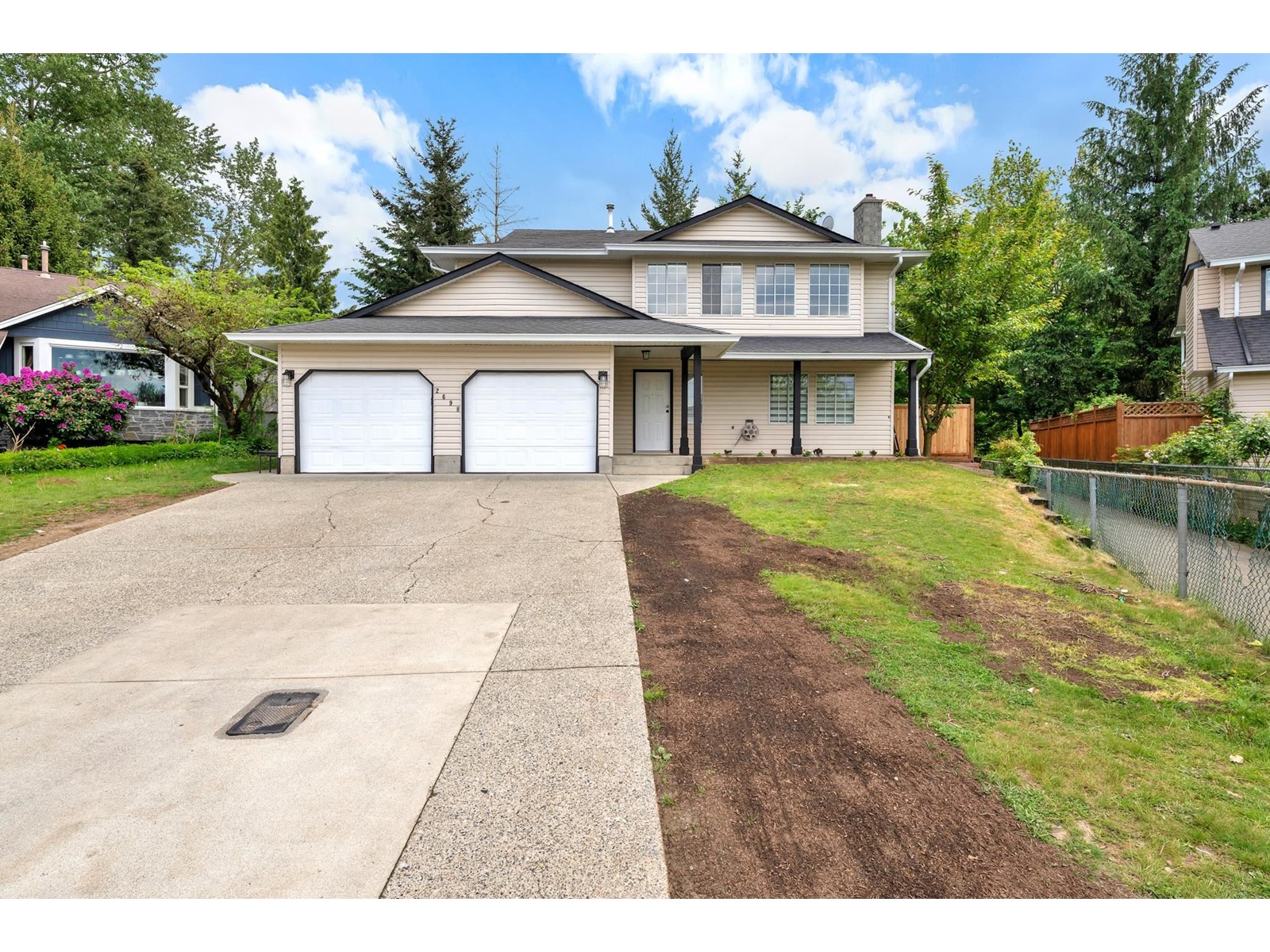 2698 Dehavilland Ct, Abbotsford, BC V2T 5L3