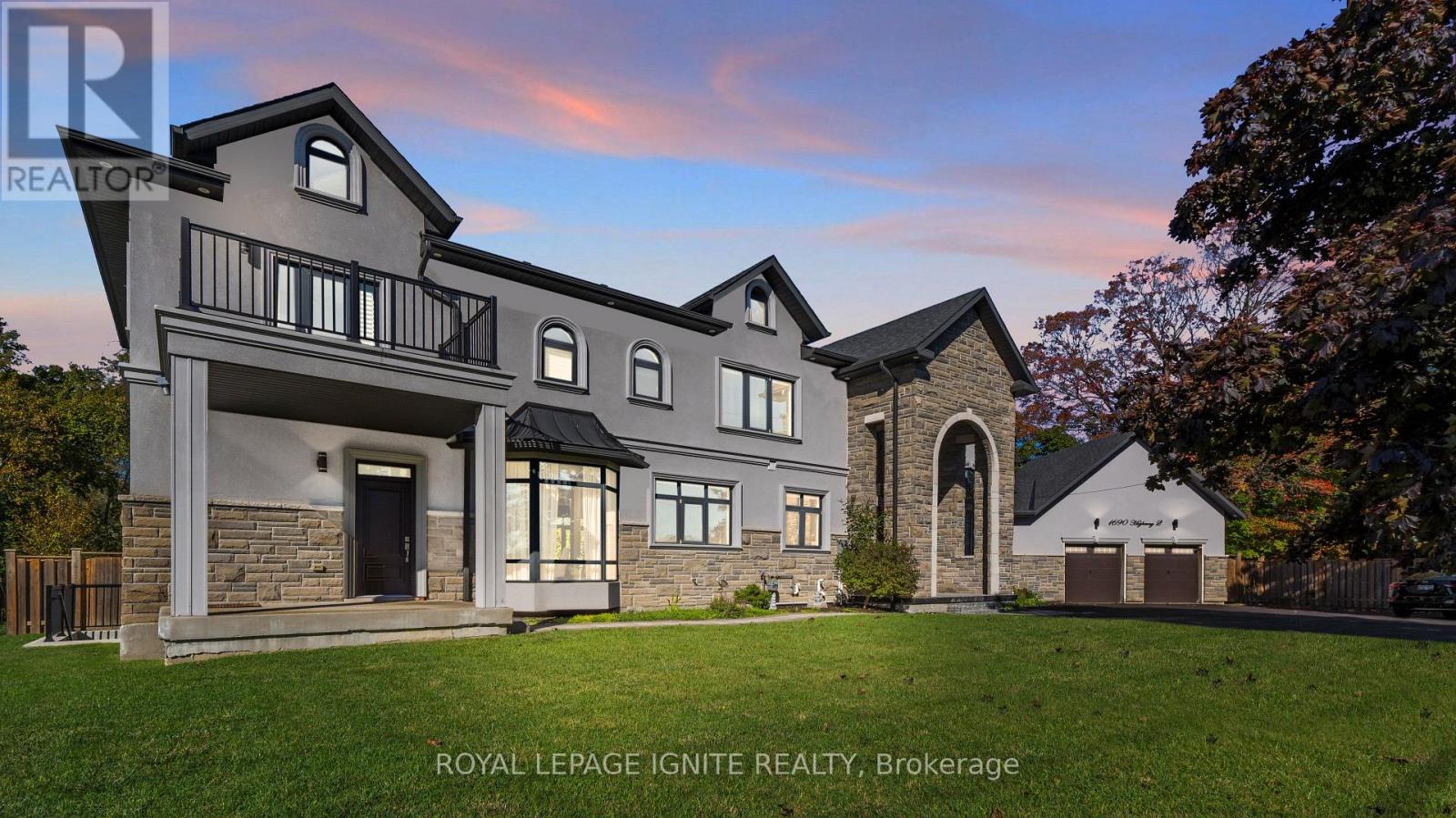 1690 Hwy 2 Rd, Clarington Courtice, ON L1E 3R6