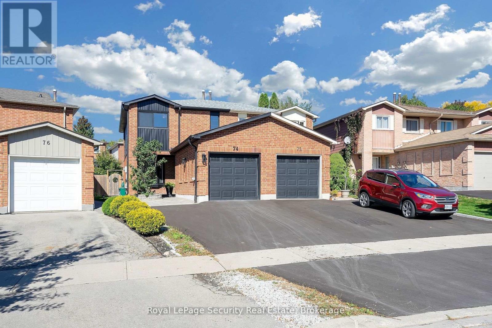 74 Andrea Ln, Vaughan, ON L4L 1E7