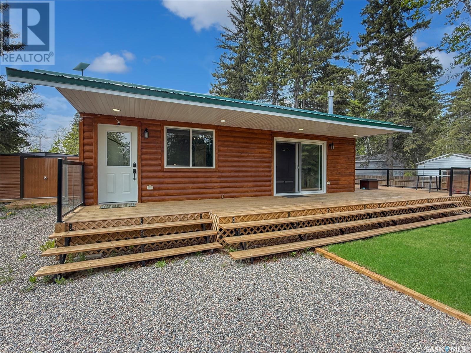 33 Main St, Candle Lake, SK S0J 3E0
