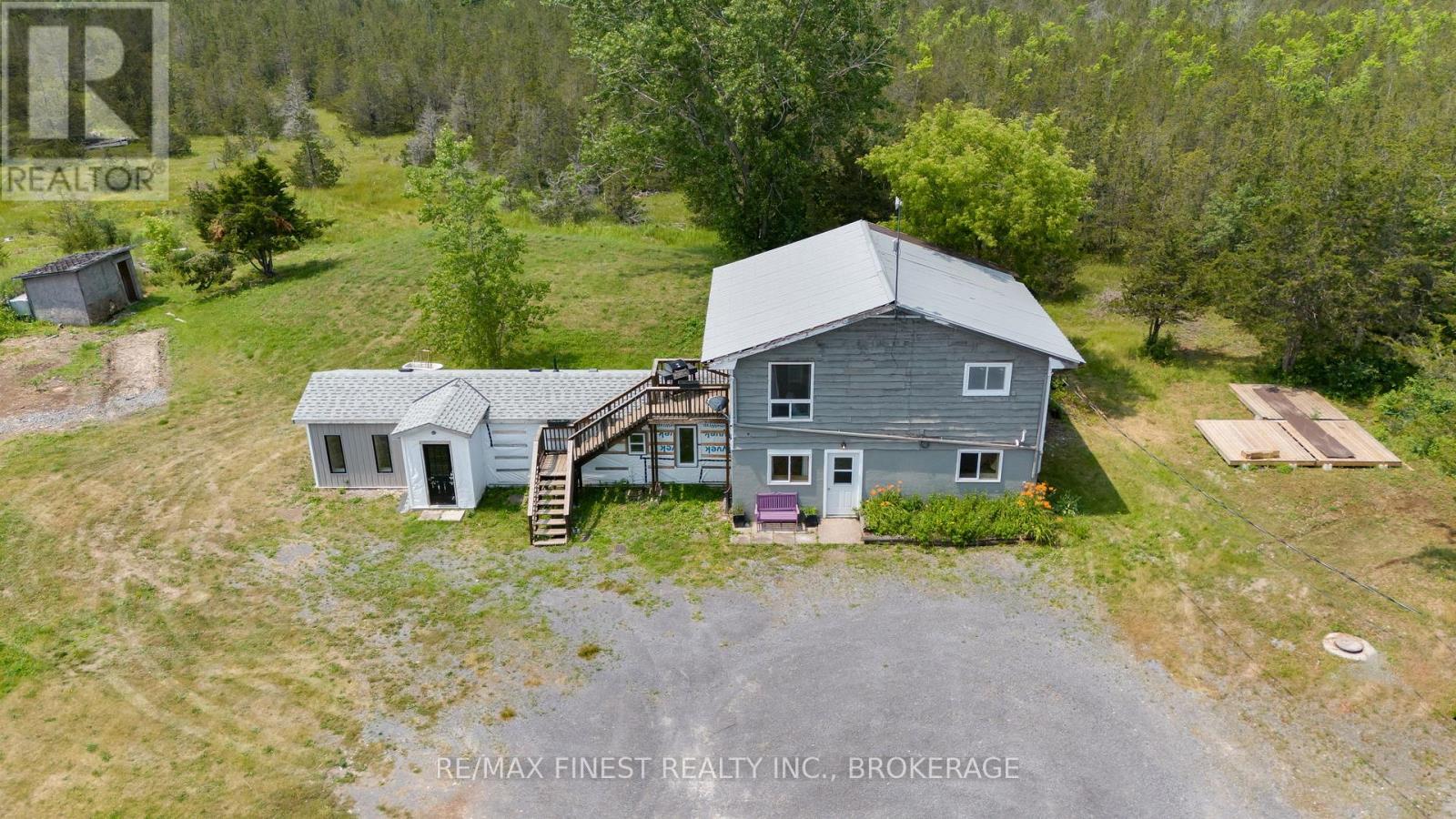 780 Wing Rd, Loyalist, ON K0H 2H0