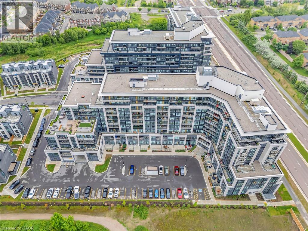 405 Dundas Street W Unit 702 St W, Oakville, ON L6M 5P9