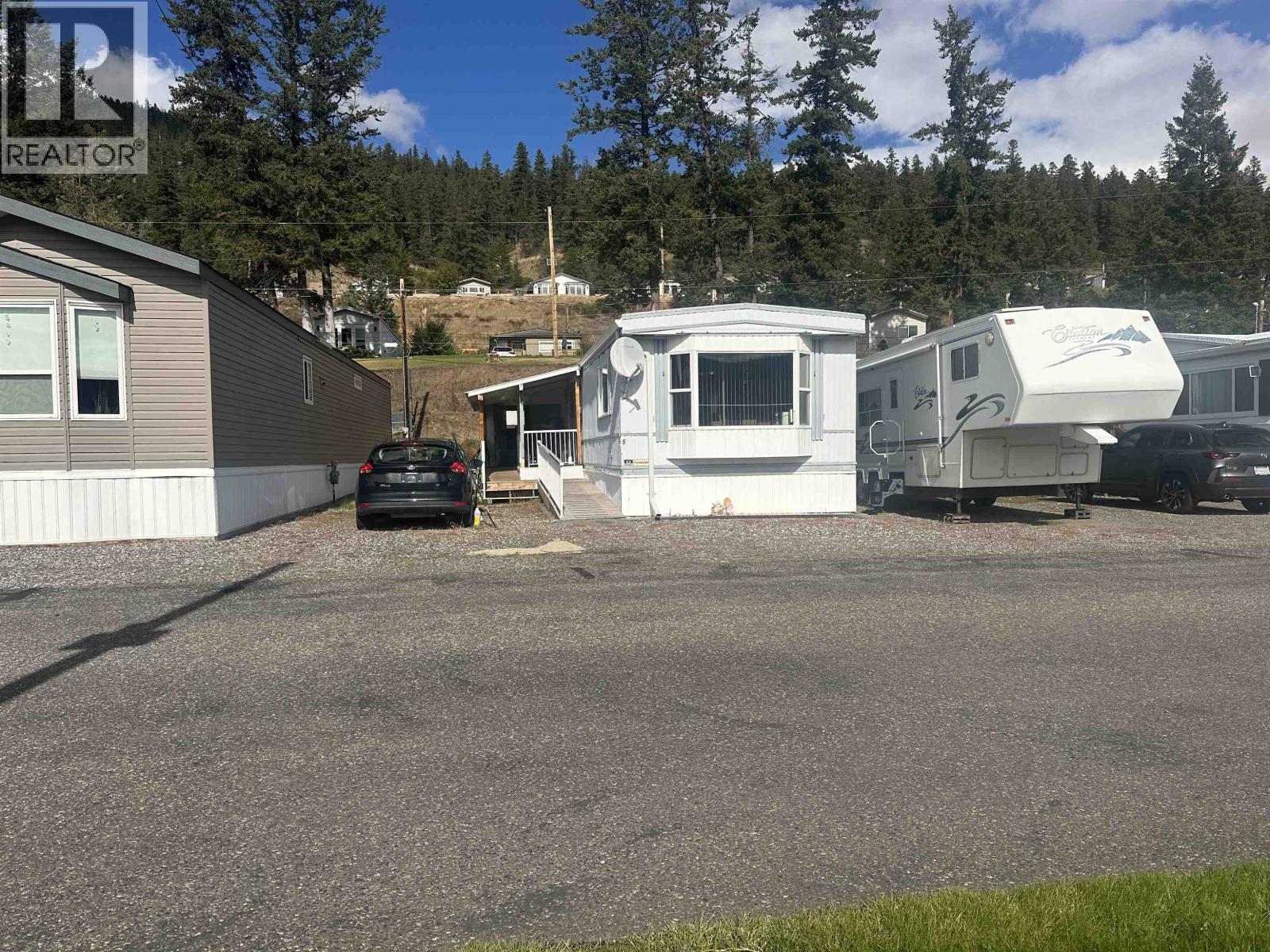 1700 S Broadway Avenue Unit 5, Williams Lake, BC V2G 2W5
