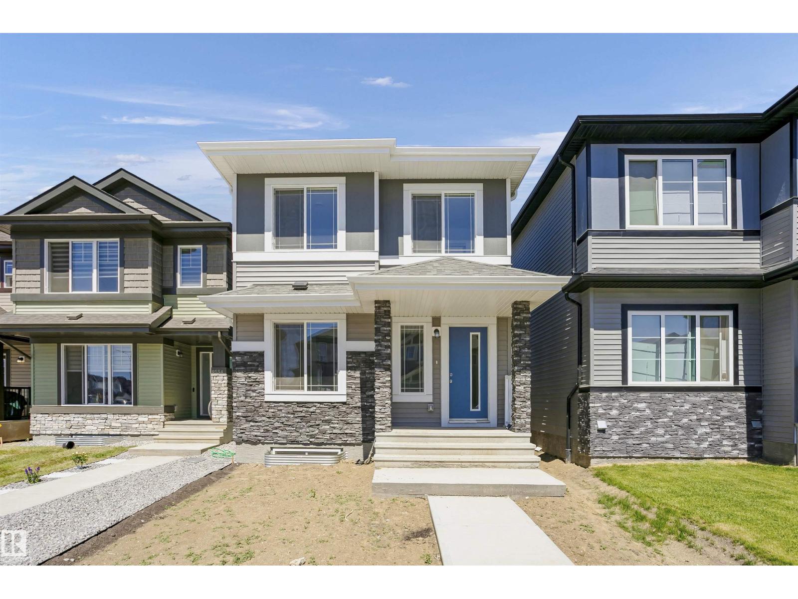 9552 Carson Bn SW, Edmonton, AB T6W 5H6