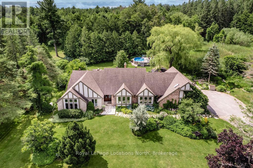 7 Purple Hill Ln, Clearview, ON L0M 1G0