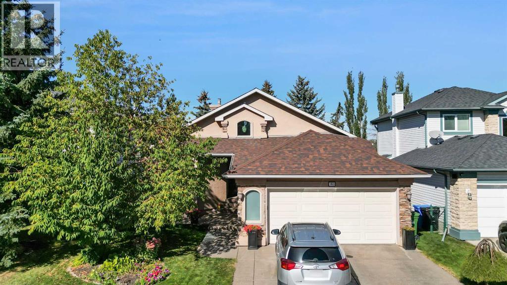 163 Douglasview Rd SE, Calgary, AB T2Z 0N6