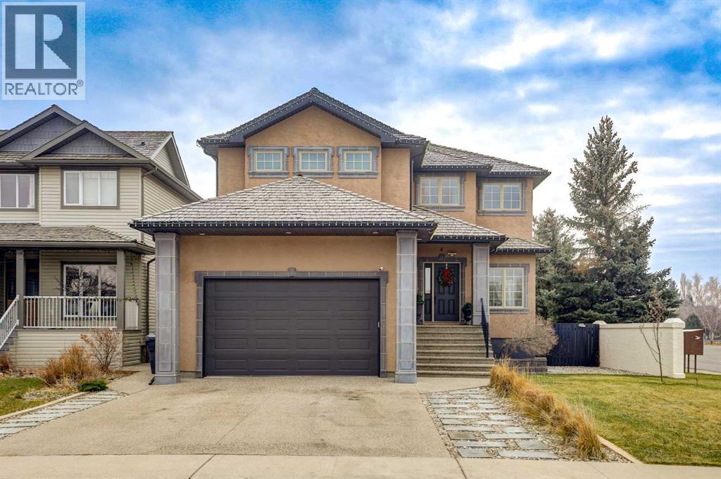 4 Heritage Pt W, Lethbridge, AB T1K 7Z4