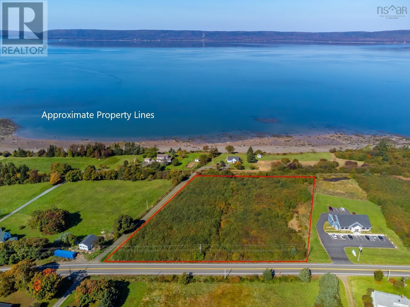 Lot 1 Highway 1, Deep Brook, NS B0S 1J0