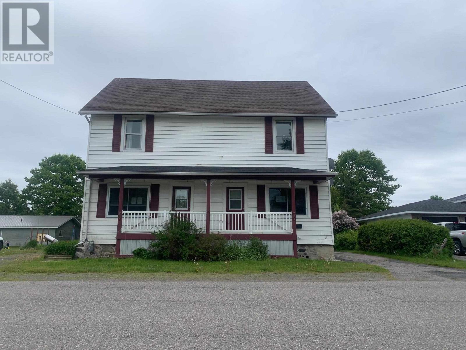 286-288 Federation St, Thessalon, ON P0R 1L0