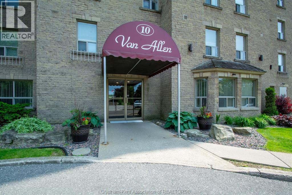 10 Van Allen Avenue Unit 804, Chatham, ON N7L 5K1