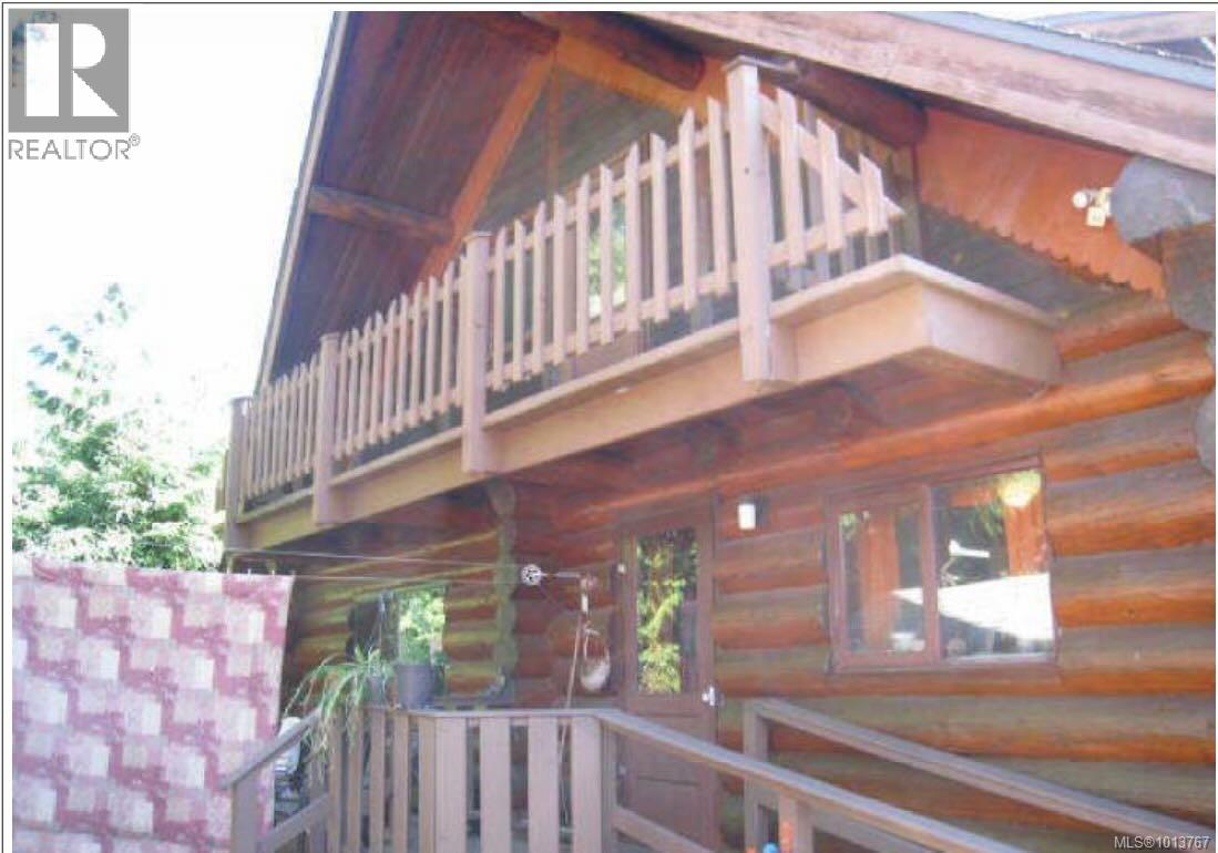 3337 Egremont Rd, Cumberland, BC V0R 1S0
