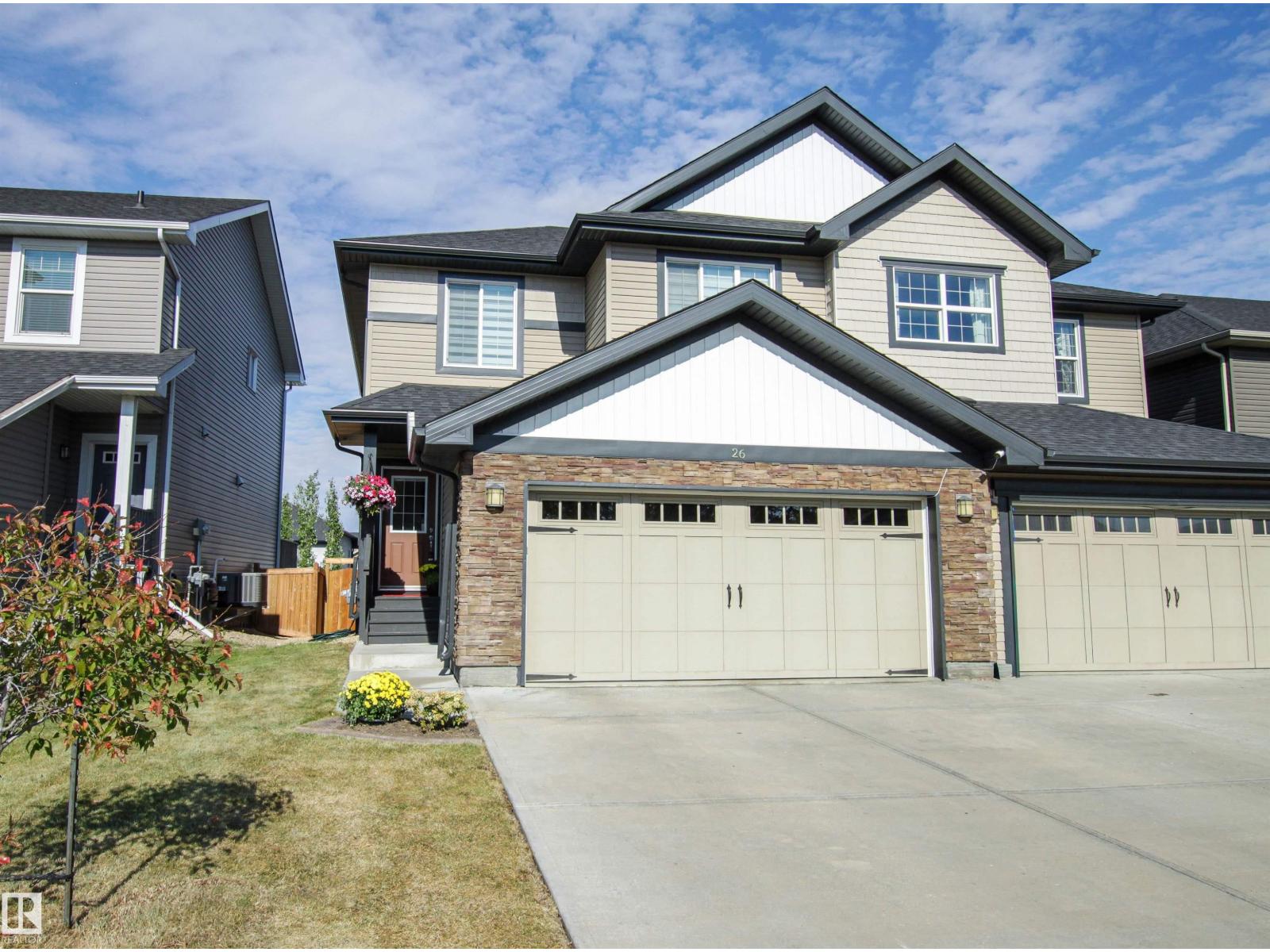 26 Ambleside Way, Sherwood Park, AB T8H 1A5