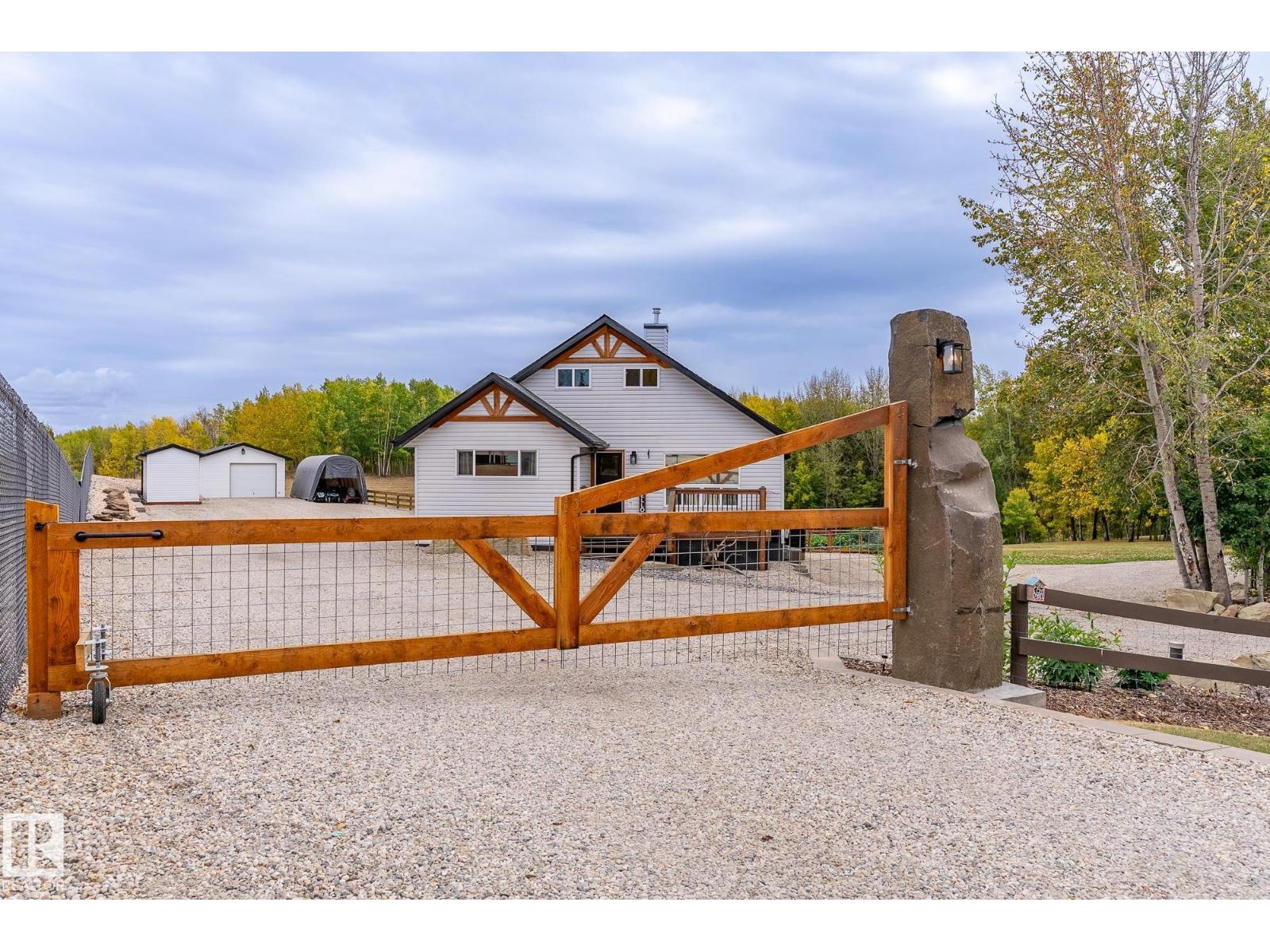52318 Range Rd 25 #105, Parkland County, AB T7Y 2M3