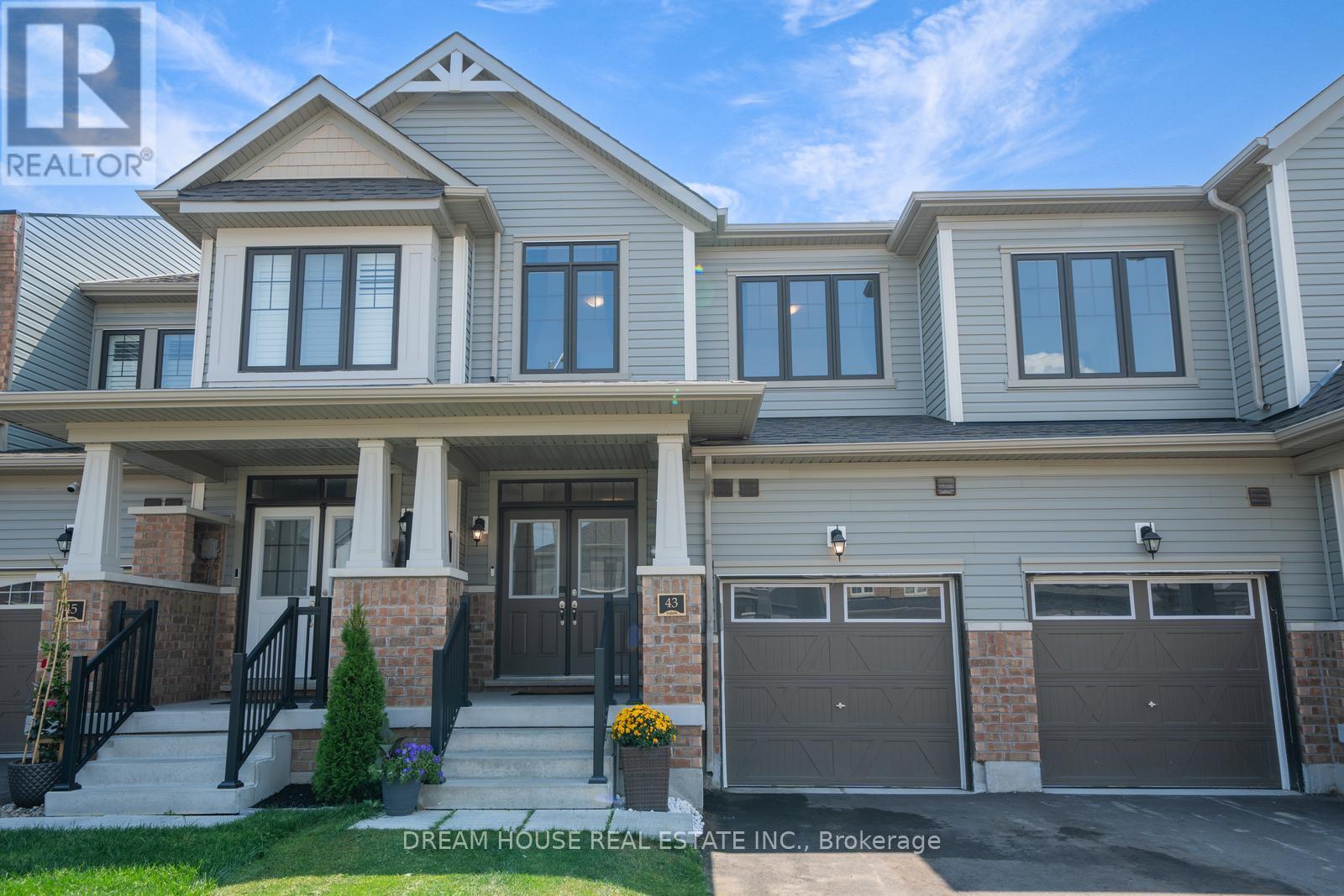 43 Bannister Rd, Barrie, ON L9J 0L6