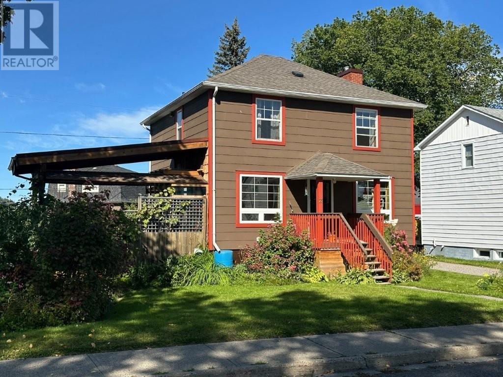 25 Timmins St, Red Rock, ON P0T 2P0