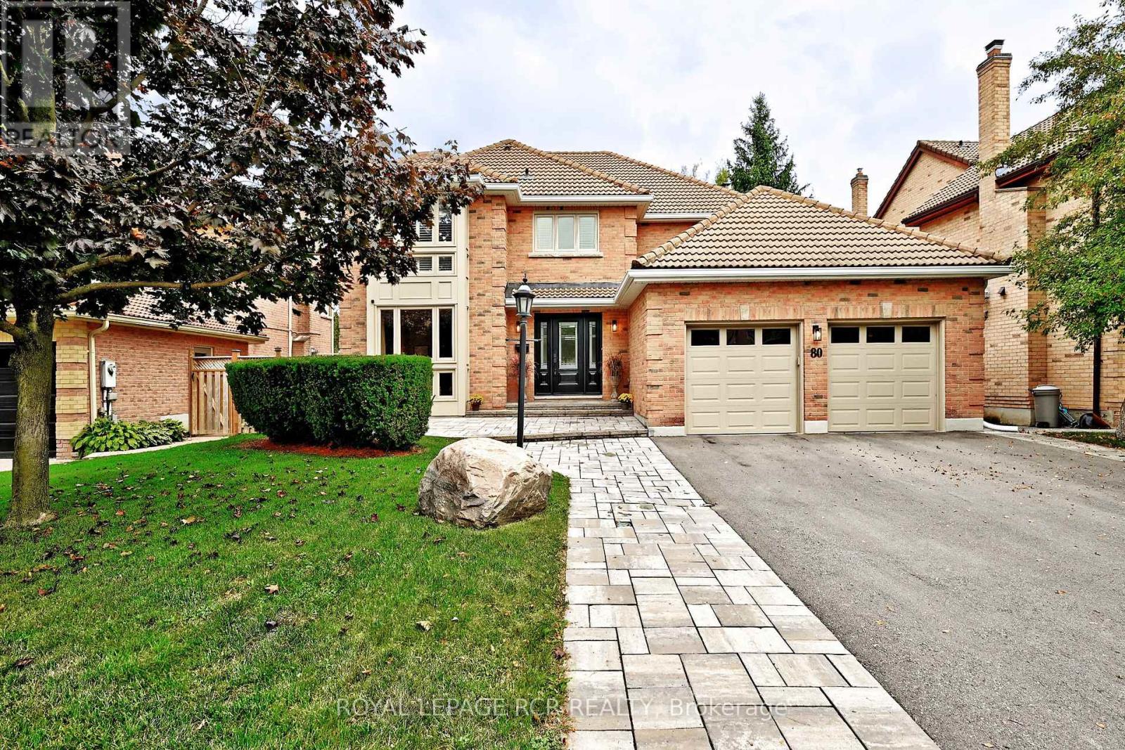80 Cranberry Ln, Aurora, ON L4G 5Y5
