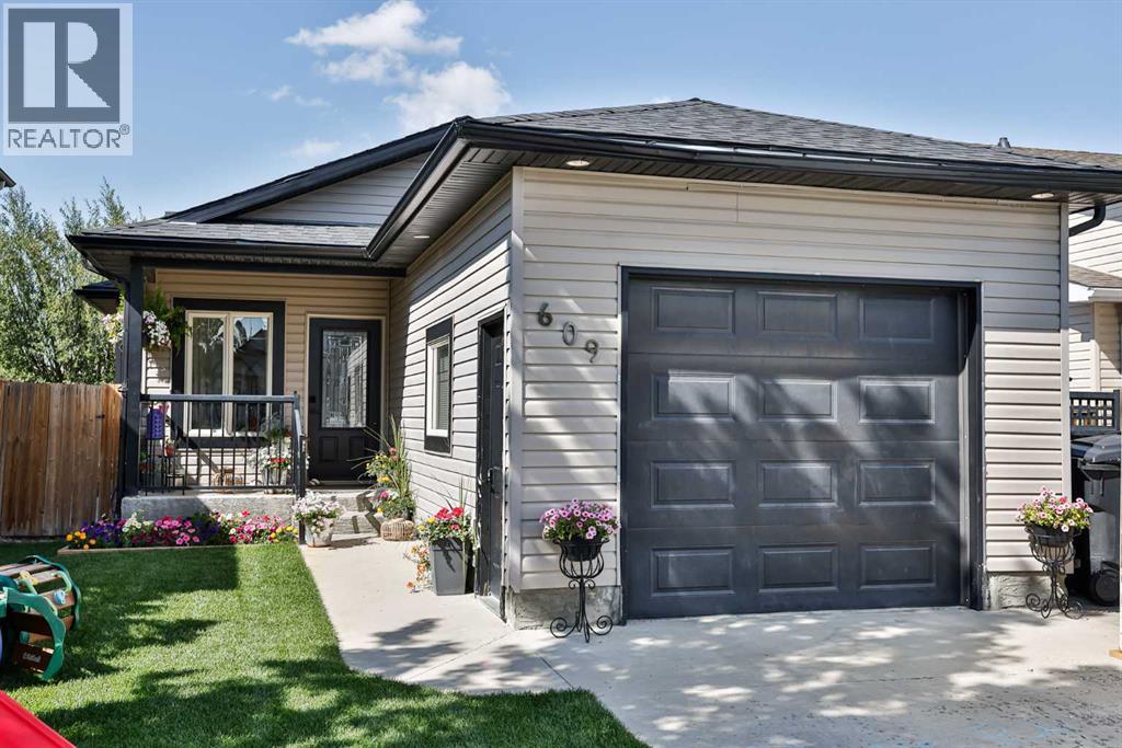 609 Squamish Ln W, Lethbridge, AB T1K 7W7