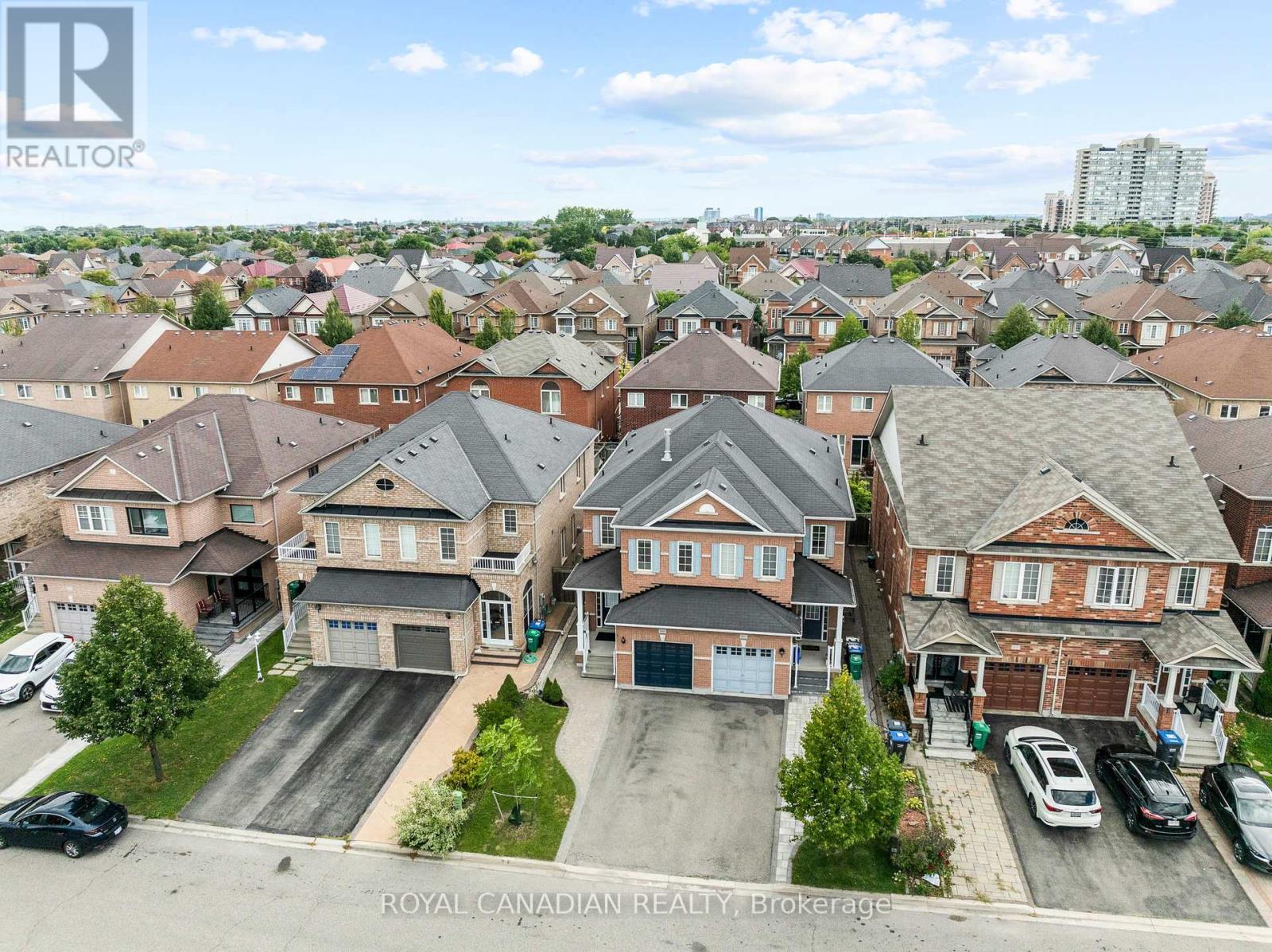 4699 Centretown Way, Mississauga Hurontario, ON L5R 0C8