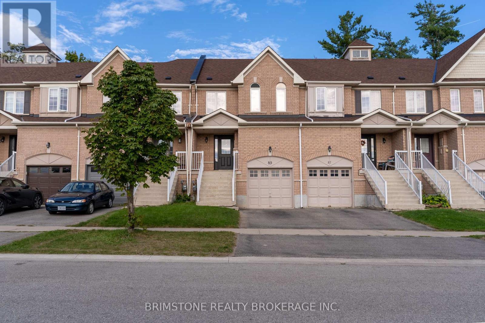 89 Winchester Ter, Barrie, ON L4M 0C8