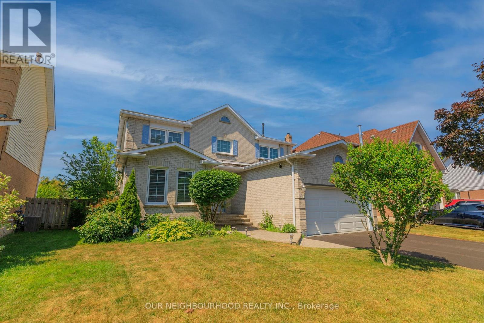 10 Holden Ct, Whitby Blue Grass Meadows, ON L1N 9A1