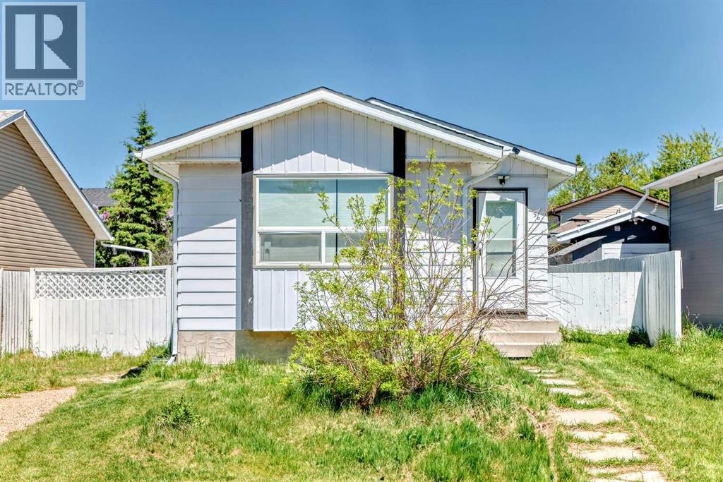 56 Falmead Rd NE, Calgary, AB t3j 1g8