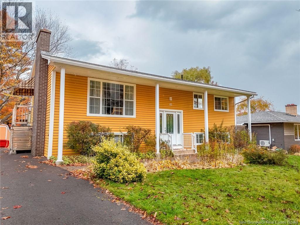 63 Foley Ct, Fredericton, NB E3B 2R8