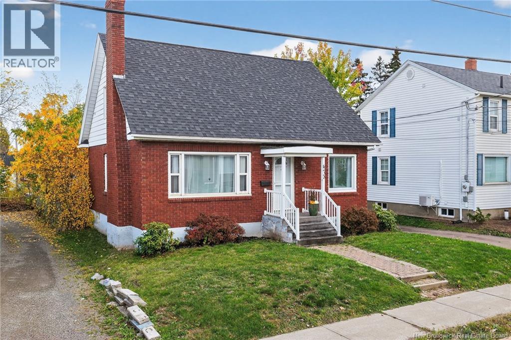 473 High St, Moncton, NB E1C 6E3