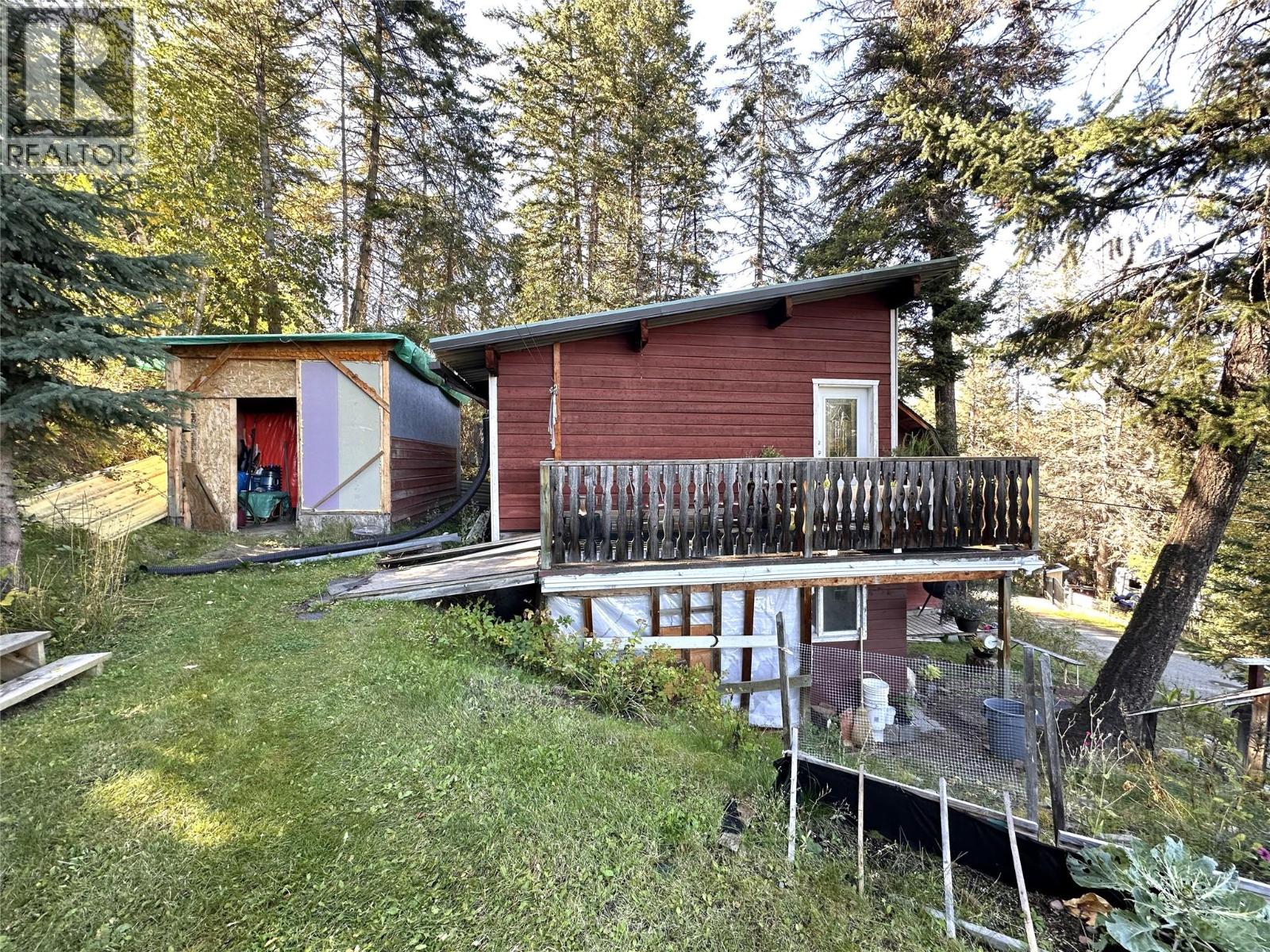 3380 Mcgregor Rd, Kamloops, BC V0E 3E1