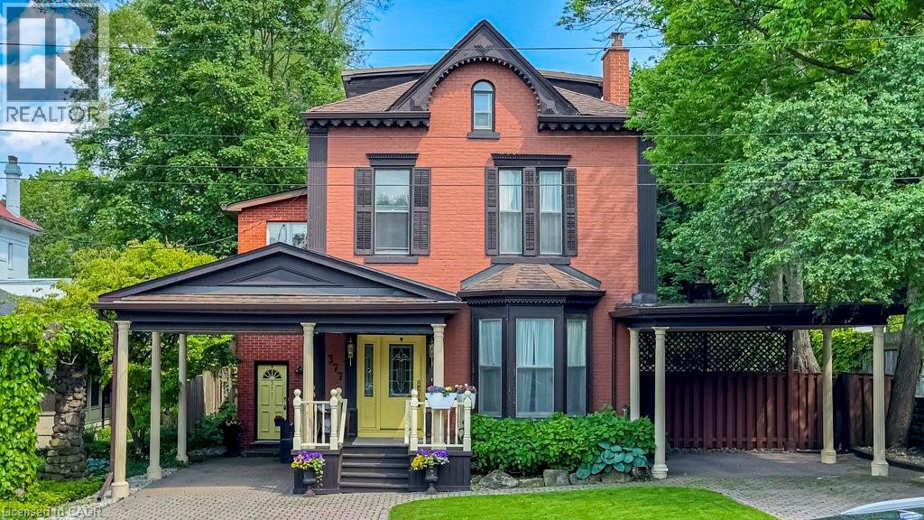 377 Hess St S, Hamilton, ON L8P 3R2