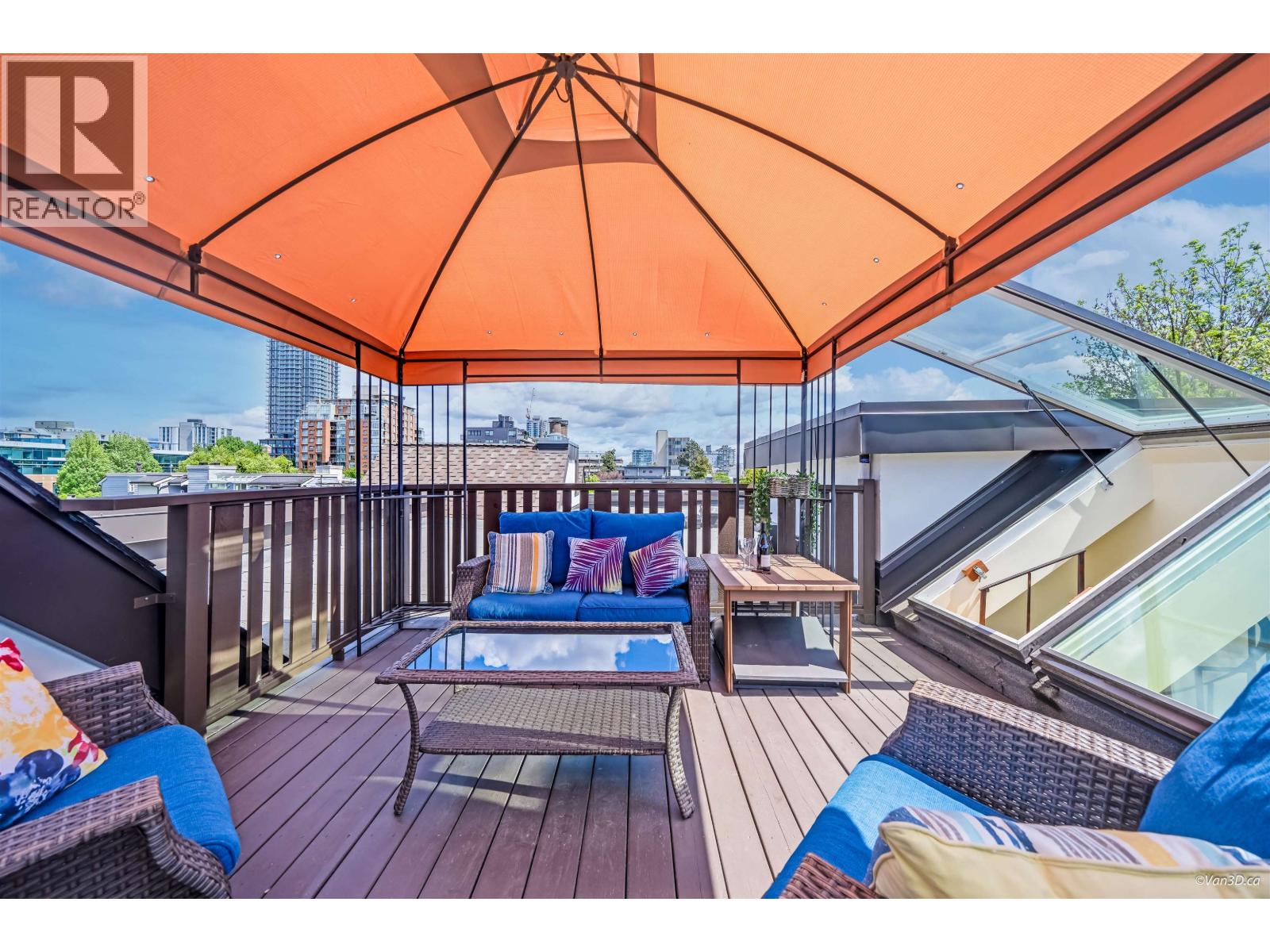 1633 W 11th Avenue Unit 304, Vancouver, BC V6J 2B8