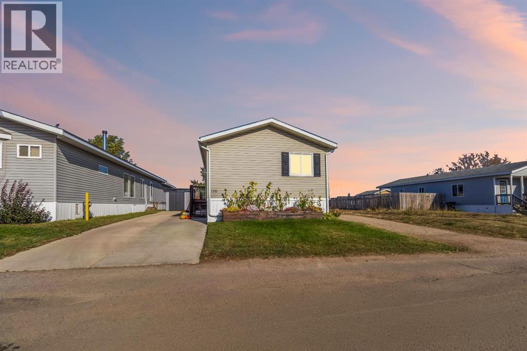 116 Greenwood Pl, Fort Mcmurray, AB T9H 2L9
