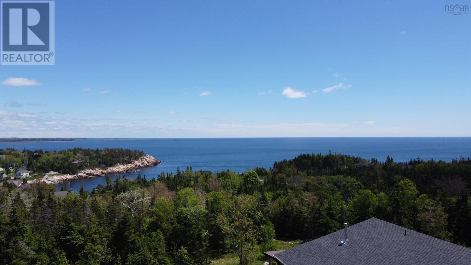 12 Dragonfly Ln, Herring Cove, NS B3V 0C6