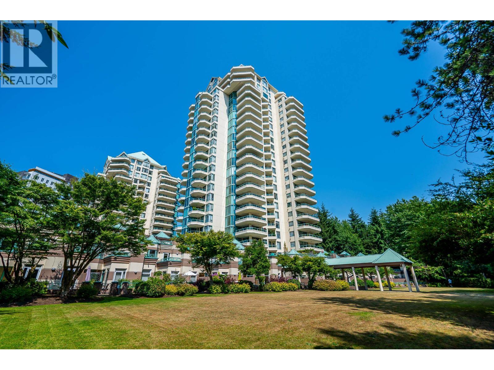 338 Taylor Way Unit 20c, West Vancouver, BC V7T 2Y1