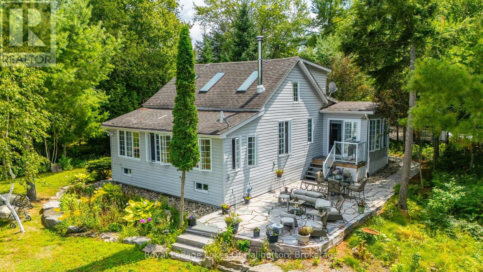 1049 Ninatigo Ln, Algonquin Highlands Stanhope, ON K0M 1S0