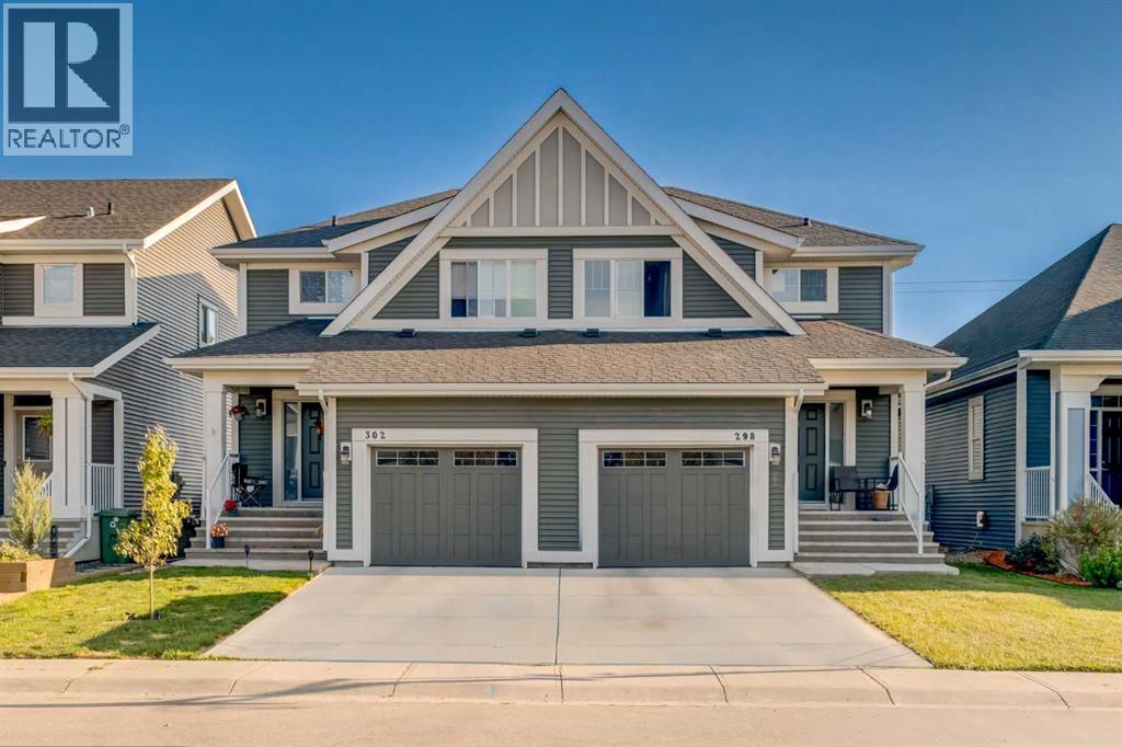 298 River Heights Cres, Cochrane, AB T4C 0V2
