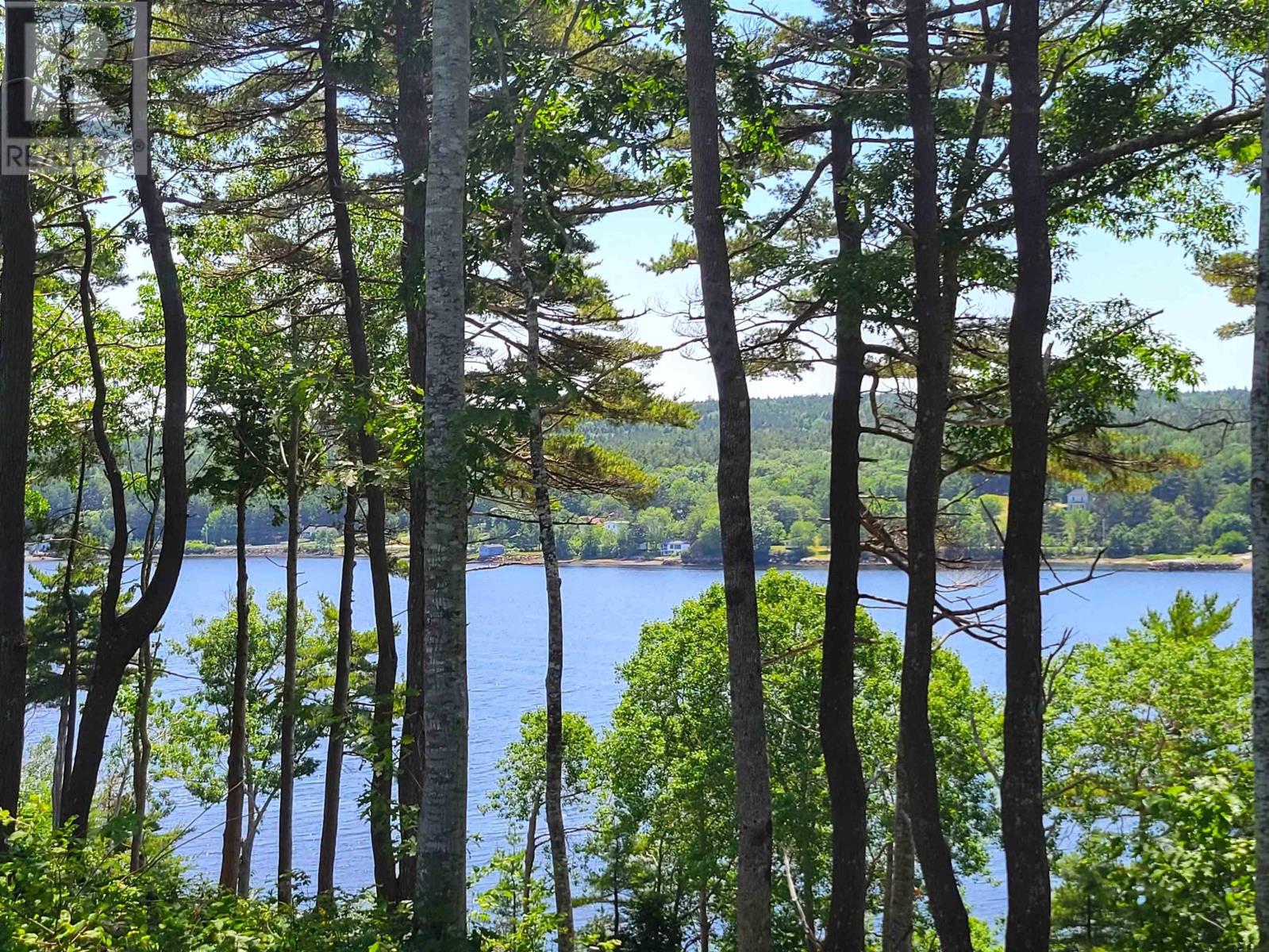 7 Wilkie Cove Road, Middle Lahave, NS B4V 2Z2