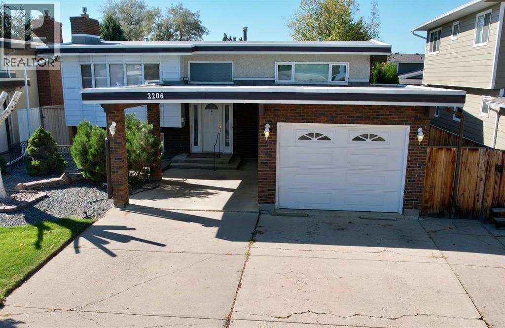 41 Street S Unit 2206, Lethbridge, AB T1K 4Y7