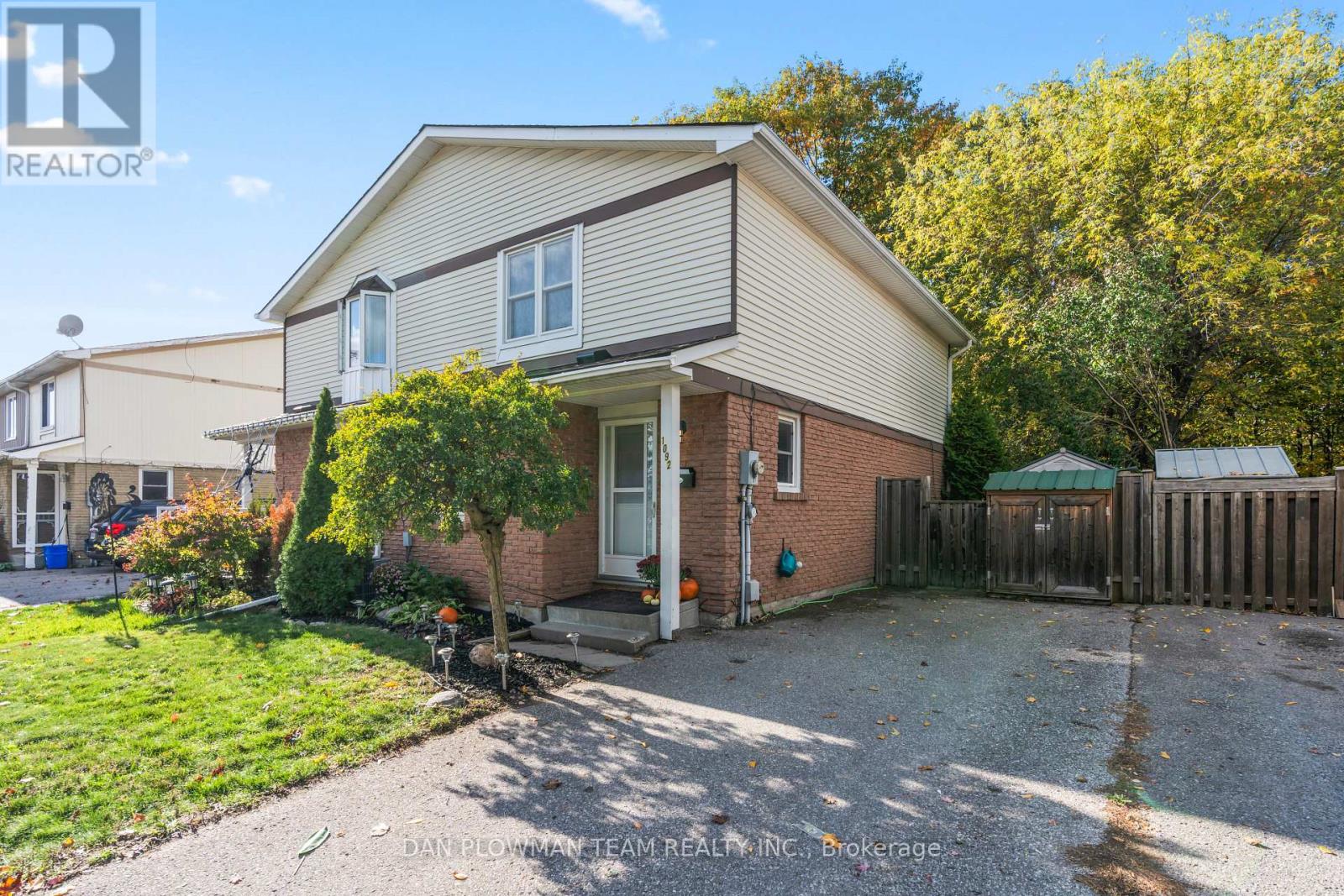 1092 Central Park Blvd N, Oshawa, ON L1G 7G8