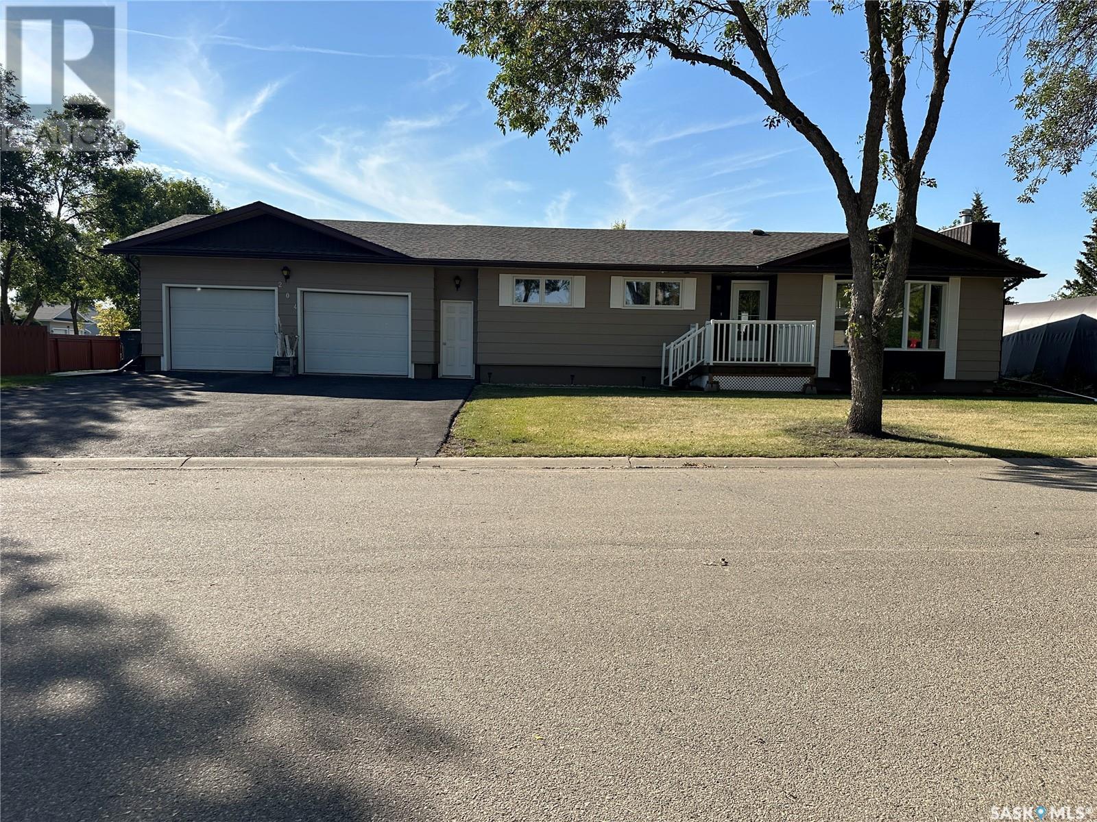 204 Parker Cres, Canora, SK S0A 0L0 MLS SK983773 Houseful