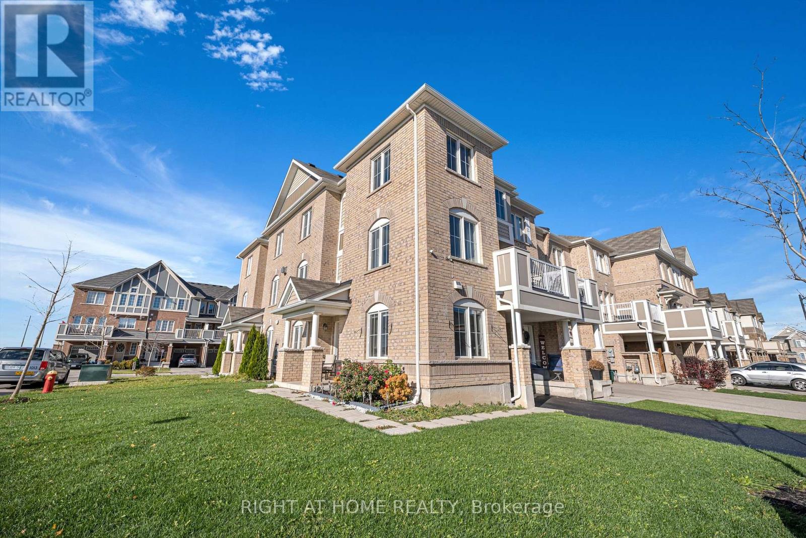 105 Bond Head Ct, Milton Fo Ford, ON L9E 1G6