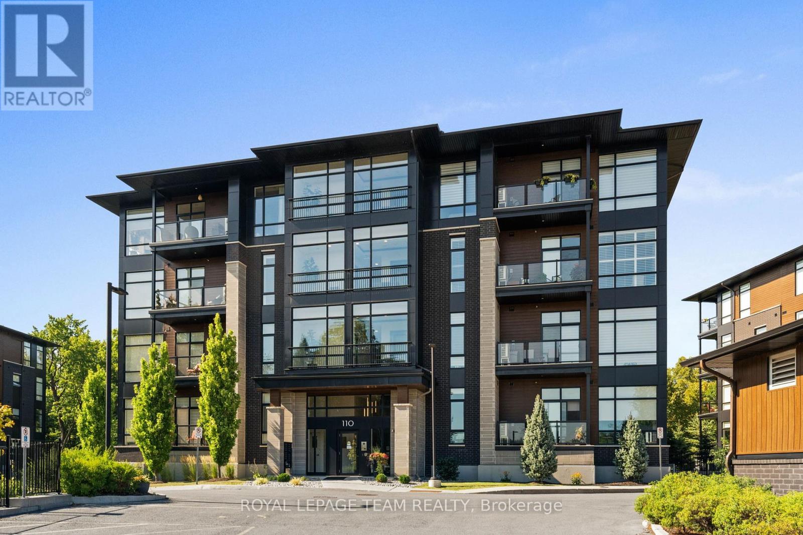 301 110 Cortile Private, Ottawa, ON K1V 2S8