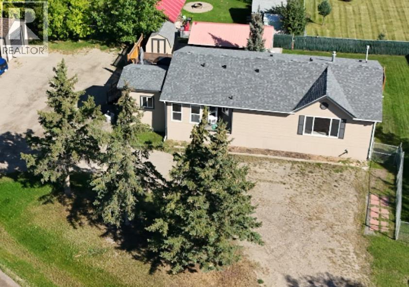 11402 Poplar Rd, Fort St. John, BC V1J 4M7