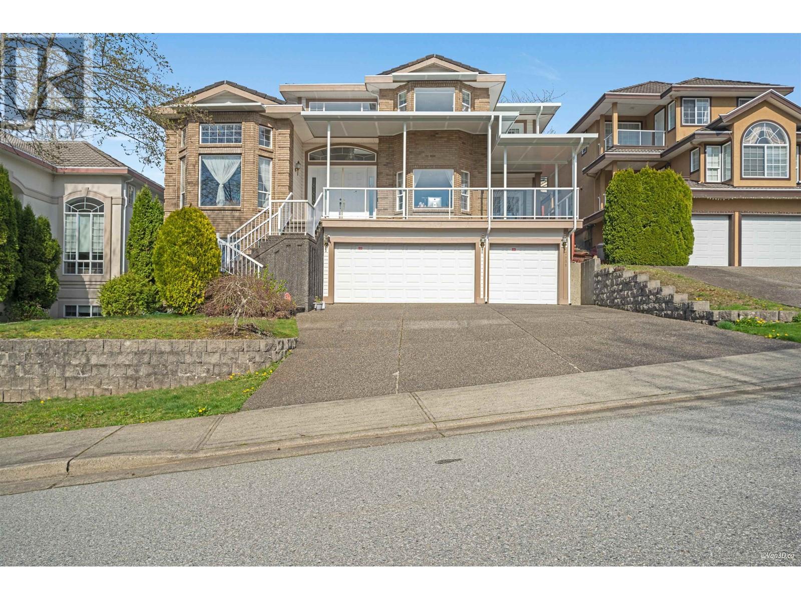 2551 Sapphire Pl, Coquitlam, BC V3E 2Z1