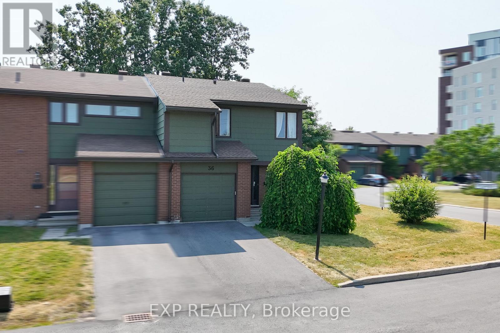 36 Bethune Way, Ottawa, ON K2K 1C3