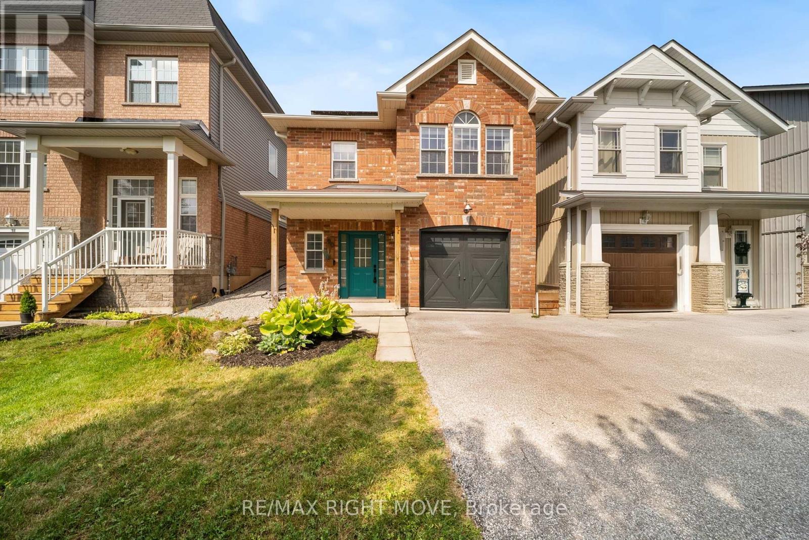 90 Pearl Dr, Orillia, ON L3V 0A6