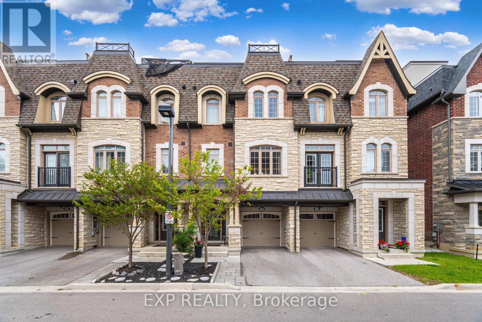 54 Ingleside St, Vaughan East Woodbridge, ON L4L 0H9