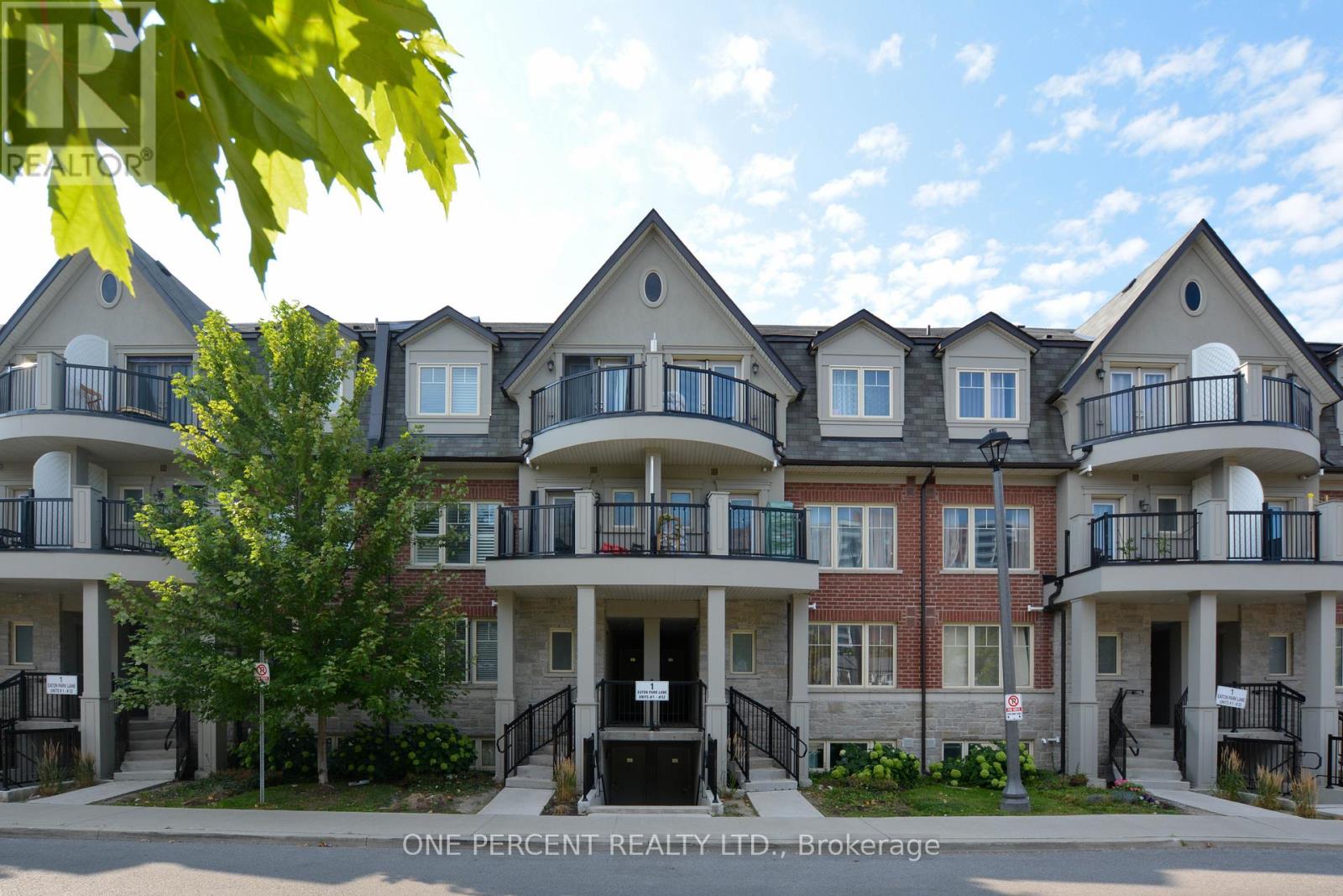 20 1 Eaton Park Ln, Toronto, ON M1W 0A5
