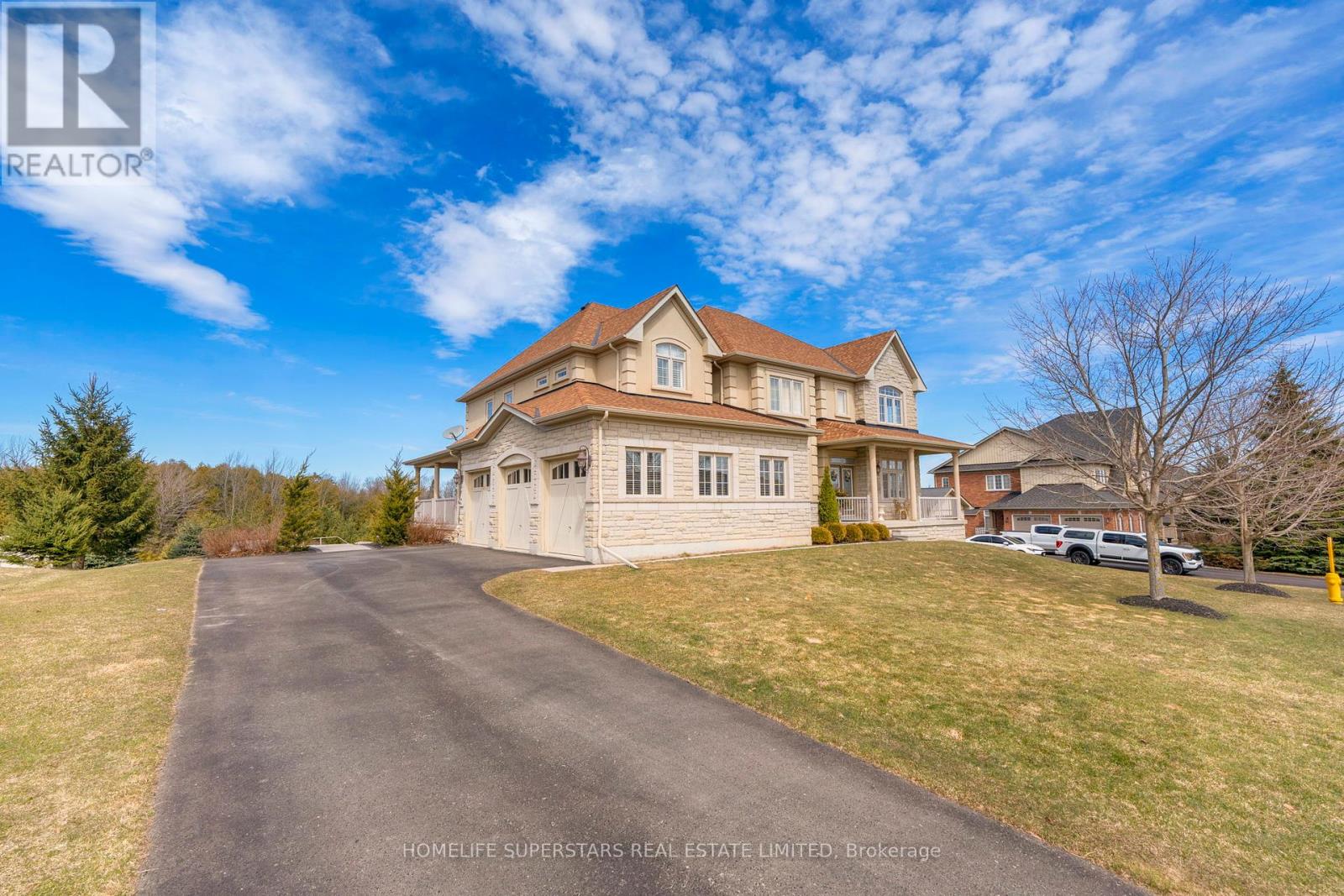 44 Orchard Dr, Mono, ON L9W 6L6