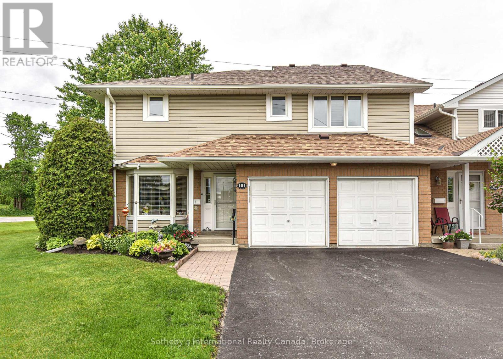 101 10 Museum Dr, Orillia, ON L3V 7T9